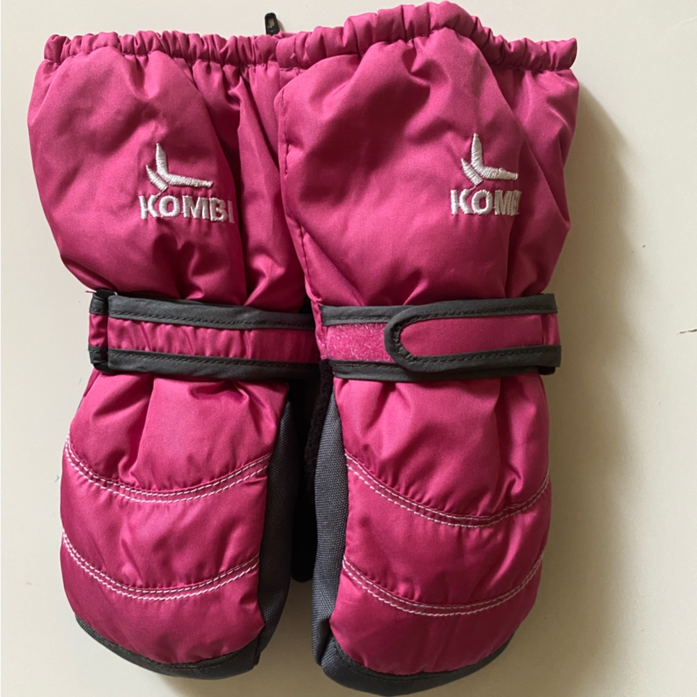 Kombi Pink Winter Gloves Size XS